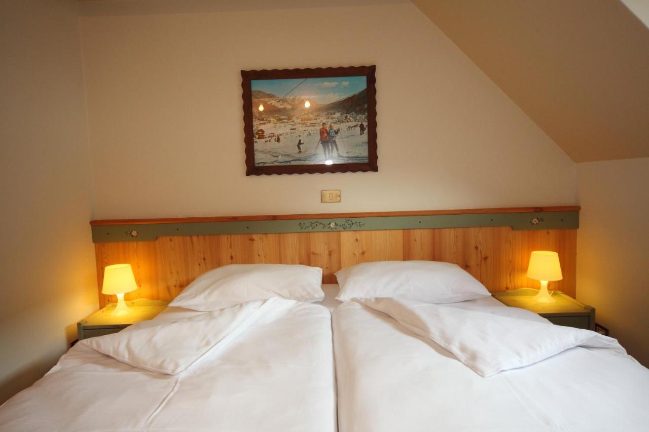 Kronau Chalet Resort 克拉尼斯卡戈拉 外观 照片